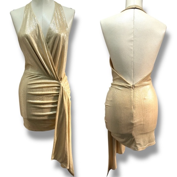 225 Shein | NWOT Gold Metallic Halter Mini Dress (Size XS) - 3for15 - Picture 3 of 15